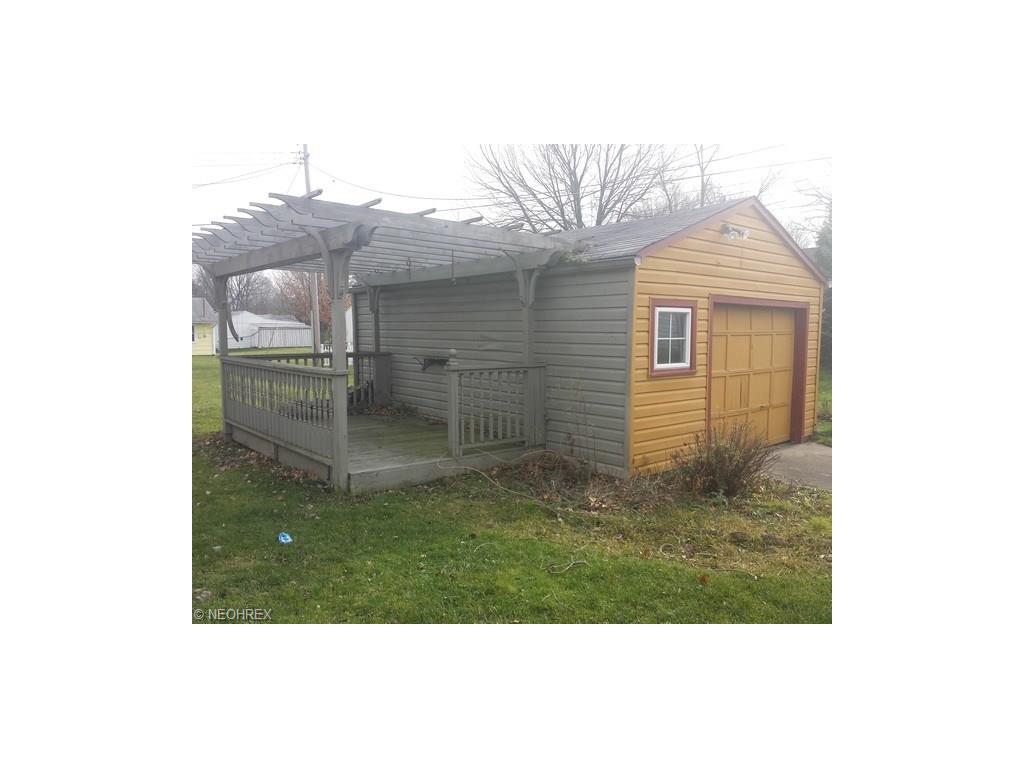 967 Reeve Rd, Elyria, OH 44035 photo 3