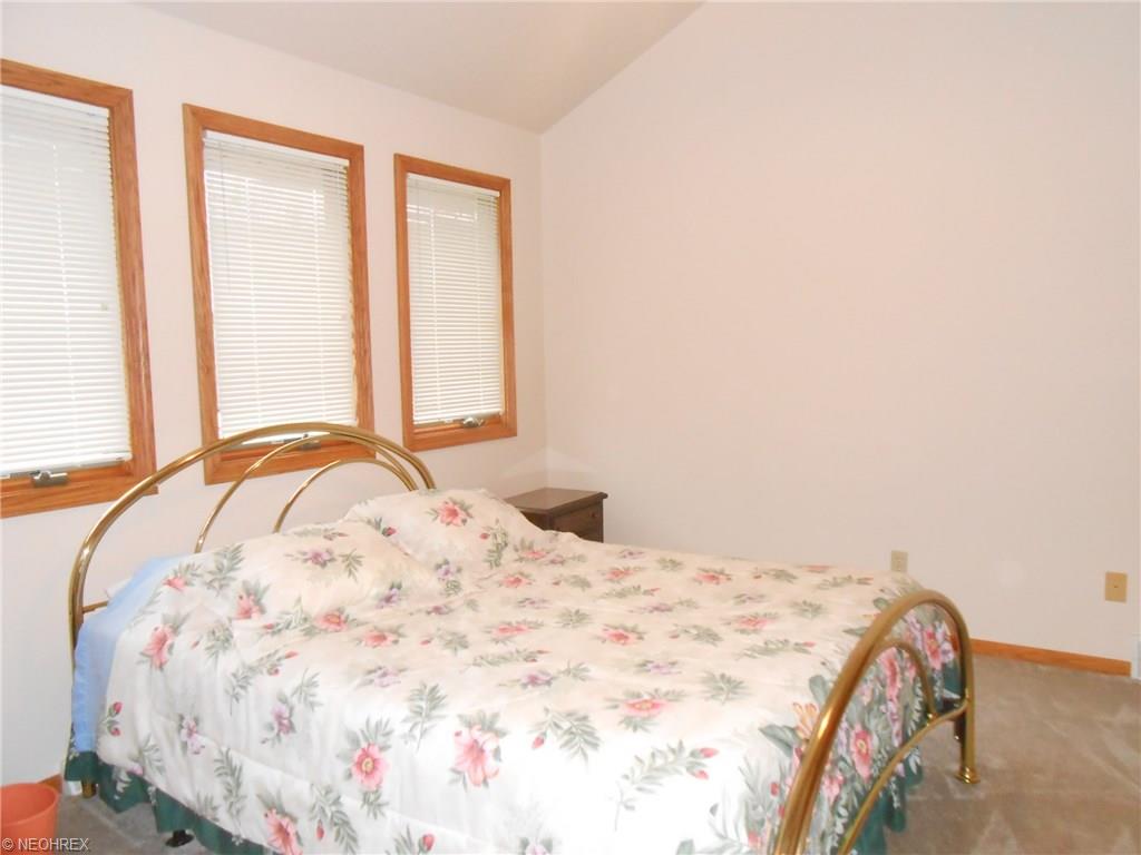 6891 Summit Dr, Canfield, OH 44406 photo 16