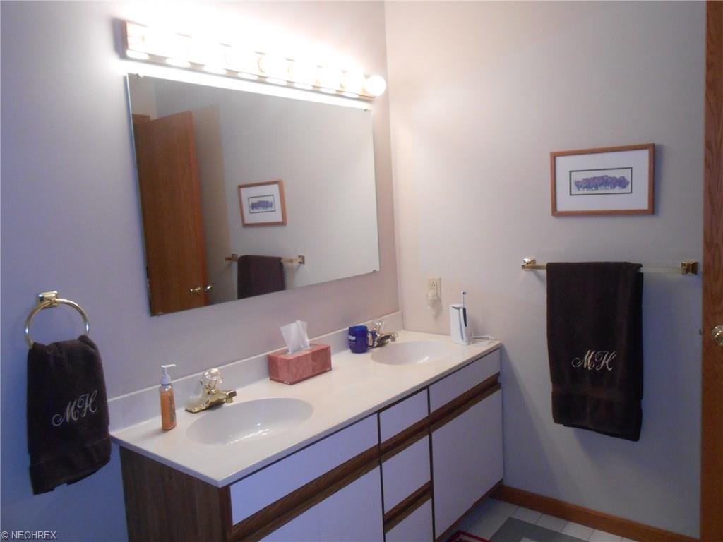 6891 Summit Dr, Canfield, OH 44406 photo 15