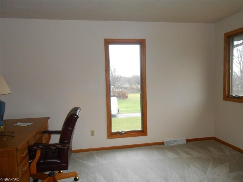 6891 Summit Dr, Canfield, OH 44406 photo 17