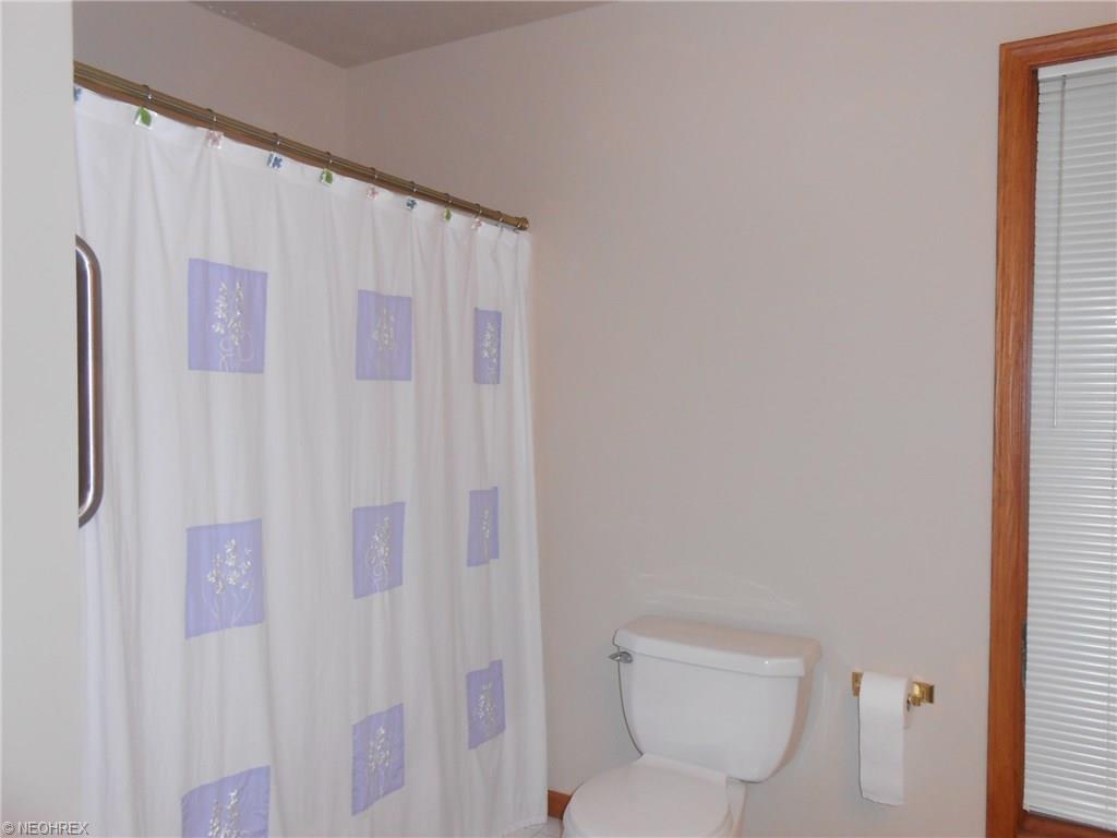 6891 Summit Dr, Canfield, OH 44406 photo 14