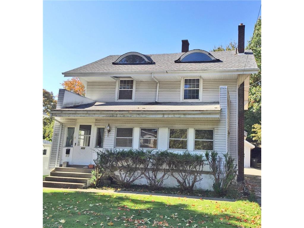1072 N Howard St, Akron, OH 44310 photo 1