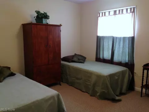 2818 Russell Rd, Ashtabula, OH 44004 photo 9