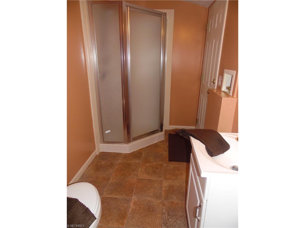 334 Winckles, Elyria, OH 44035 photo 7