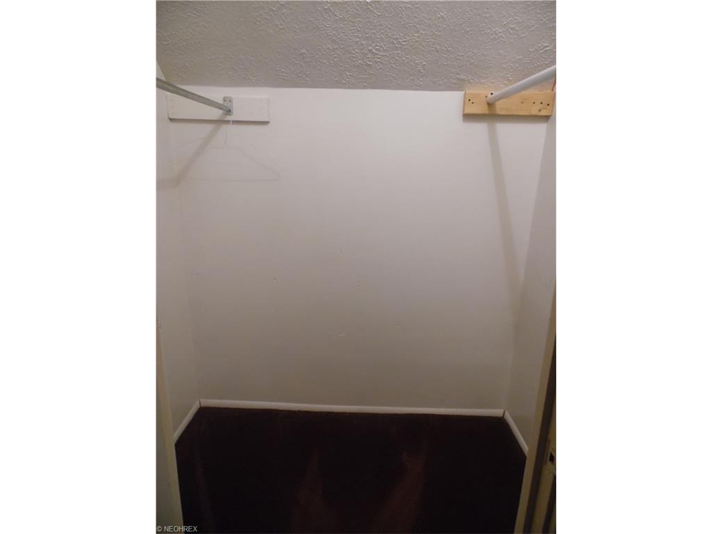 334 Winckles, Elyria, OH 44035 photo 15