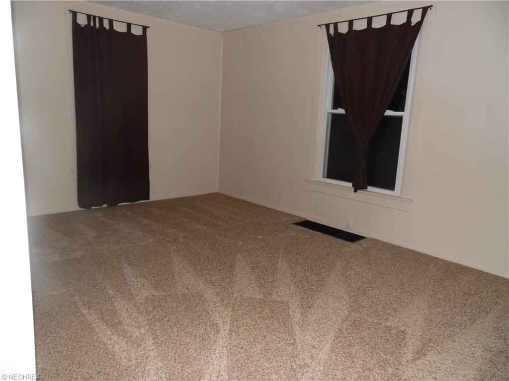 334 Winckles, Elyria, OH 44035 photo 2