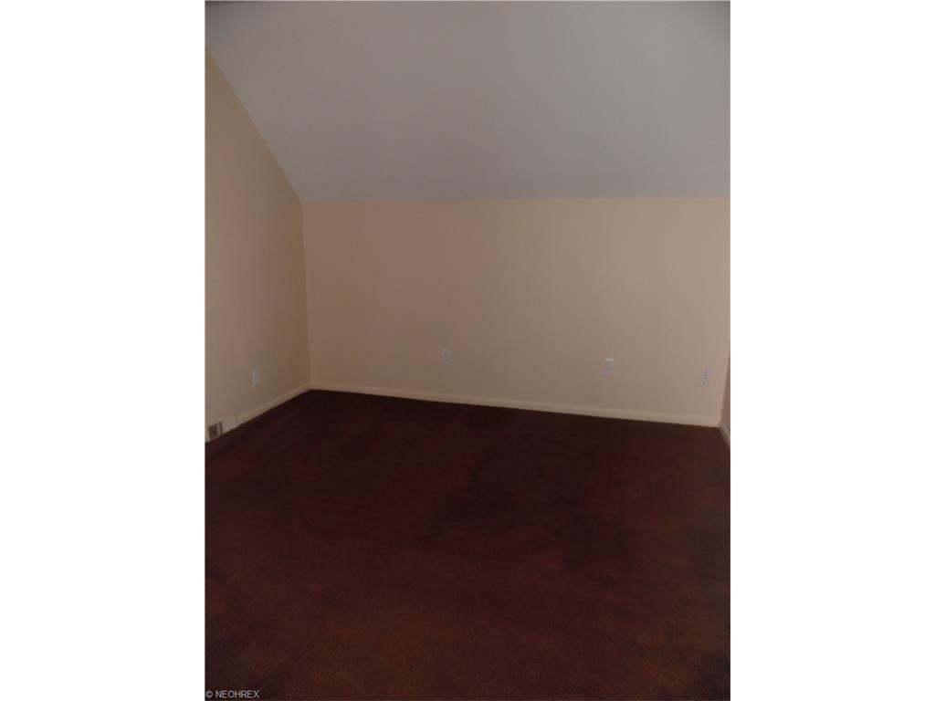 334 Winckles, Elyria, OH 44035 photo 16