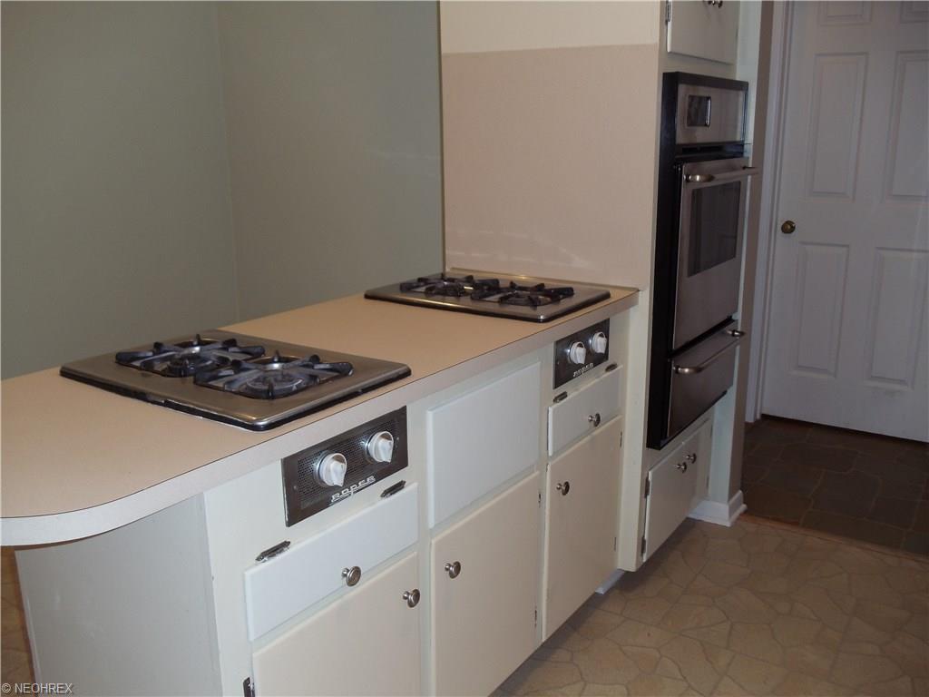 4805 Eldo St, Willoughby, OH 44094 photo 7