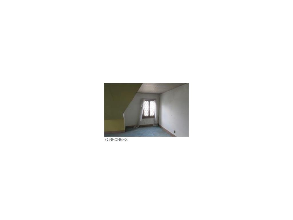 6611 Ridgewood Ave, Parma, OH 44129 photo 13