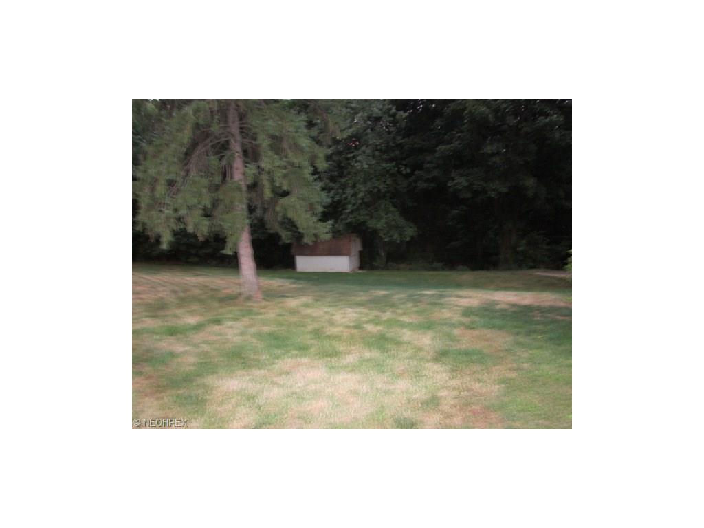 6312 Melody Rd NE, Canton, OH 44721 photo 10