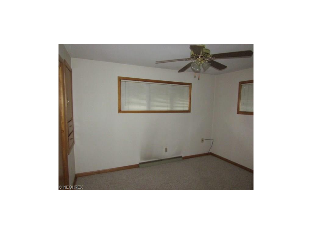 6312 Melody Rd NE, Canton, OH 44721 photo 6