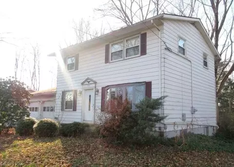 3933 Sanford Rd, Rootstown, OH 44272 photo 4