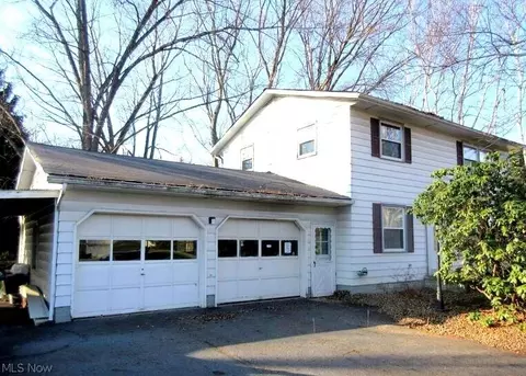 3933 Sanford Rd, Rootstown, OH 44272 photo 5