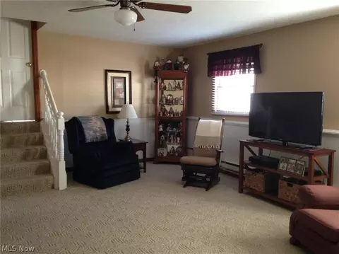 317 Crestview Dr, Elyria, OH 44035 photo 7