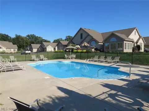 4012 Coventry Ln, Huron, OH 44839 photo 10
