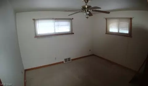 10480 Gabriella Dr, Parma, OH 44130 photo 9