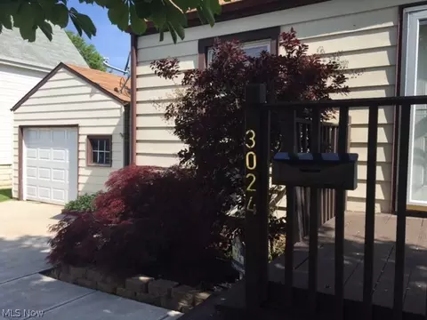 3024 Maplecrest Ave, Parma, OH 44134 photo 3
