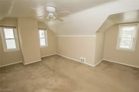 3024 Maplecrest Ave, Parma, OH 44134 photo 16