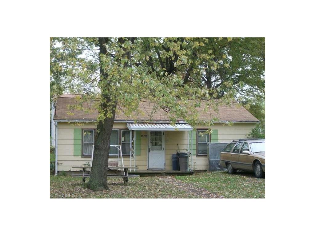 4426 Maple Rd, Lorain, OH 44055 photo 1