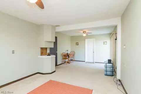 2325 E 42nd St, Lorain, OH 44055 photo 16