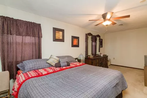 2325 E 42nd St, Lorain, OH 44055 photo 19