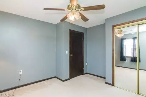 2325 E 42nd St, Lorain, OH 44055 photo 22