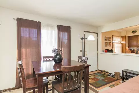 2325 E 42nd St, Lorain, OH 44055 photo 8
