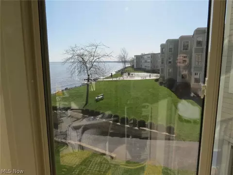 1503 Cleveland Rd E #226, Huron, OH 44839 photo 3