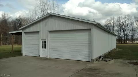40500 Parsons Rd, Lagrange, OH 44050 photo 3
