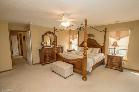233 Kansas Ave, Elyria, OH 44035 photo 21