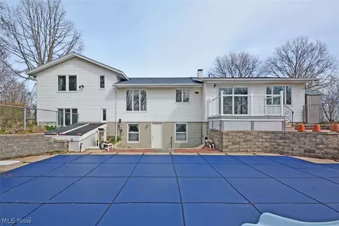 180 Crestview Dr, Elyria, OH 44035 photo 26