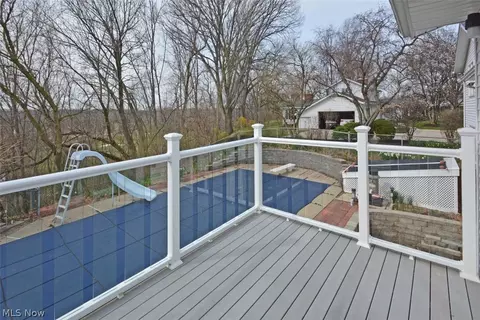180 Crestview Dr, Elyria, OH 44035 photo 30
