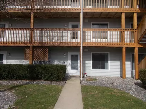 6035 Lake Rd W #315, Ashtabula, OH 44004 photo 1