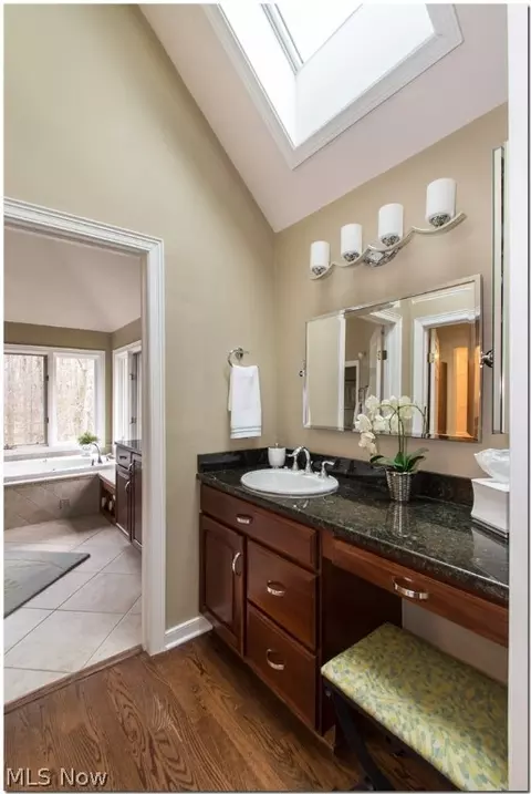 7409 Rollingbrook Trl, Solon, OH 44139 photo 21