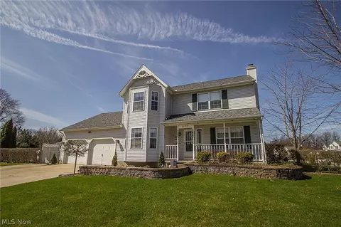 507 Sandpiper Ave, Elyria, OH 44035 photo 2
