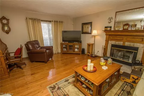 507 Sandpiper Ave, Elyria, OH 44035 photo 6