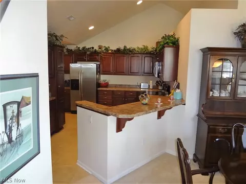2906 Windsor Bridge Cir, Huron, OH 44839 photo 9