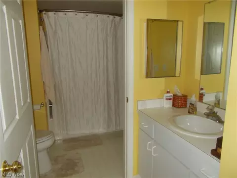 6035 Lake Rd W #516, Ashtabula, OH 44004 photo 10