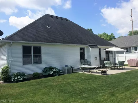 353 Pemberton Dr, Elyria, OH 44035 photo 30