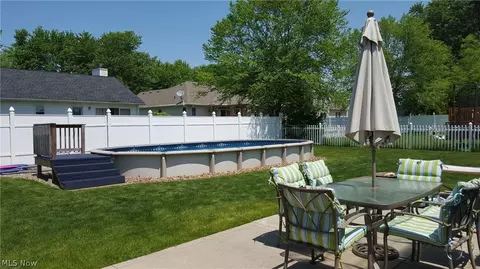 353 Pemberton Dr, Elyria, OH 44035 photo 31