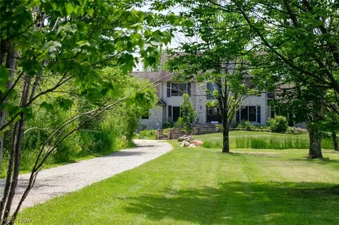 13155 Radcliffe Rd, Chardon, OH 44024 photo 20