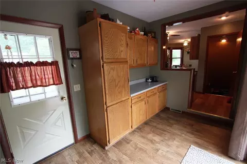 2695 Jaycox Rd, Avon, OH 44011 photo 3