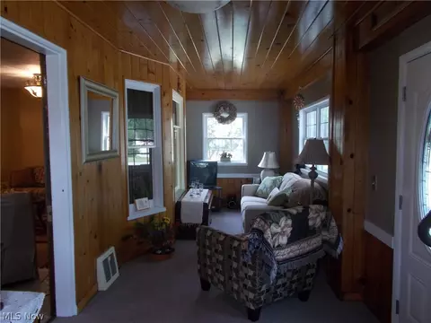 1734 Columbus Ave, Ashtabula, OH 44004 photo 18