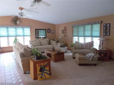 1734 Columbus Ave, Ashtabula, OH 44004 photo 15