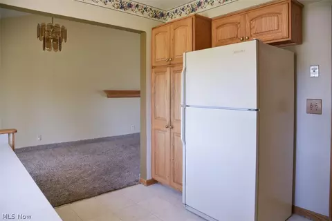 2941 Hetzel Dr, Parma, OH 44134 photo 10