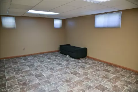 2941 Hetzel Dr, Parma, OH 44134 photo 22