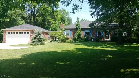 793 Abbe Rd N, Elyria, OH 44035 photo 3