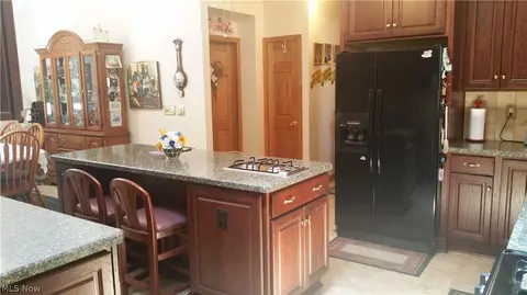 793 Abbe Rd N, Elyria, OH 44035 photo 9