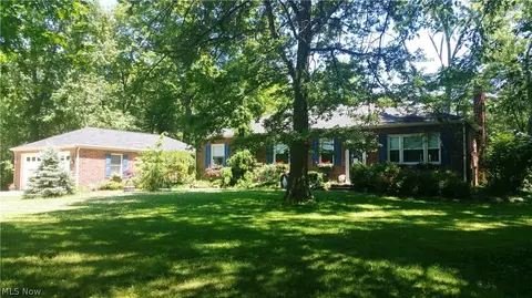 793 Abbe Rd N, Elyria, OH 44035 photo 1