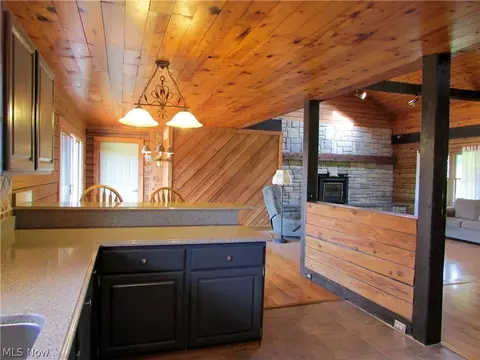 1319 Stevenson Rd, Ashtabula, OH 44004 photo 13